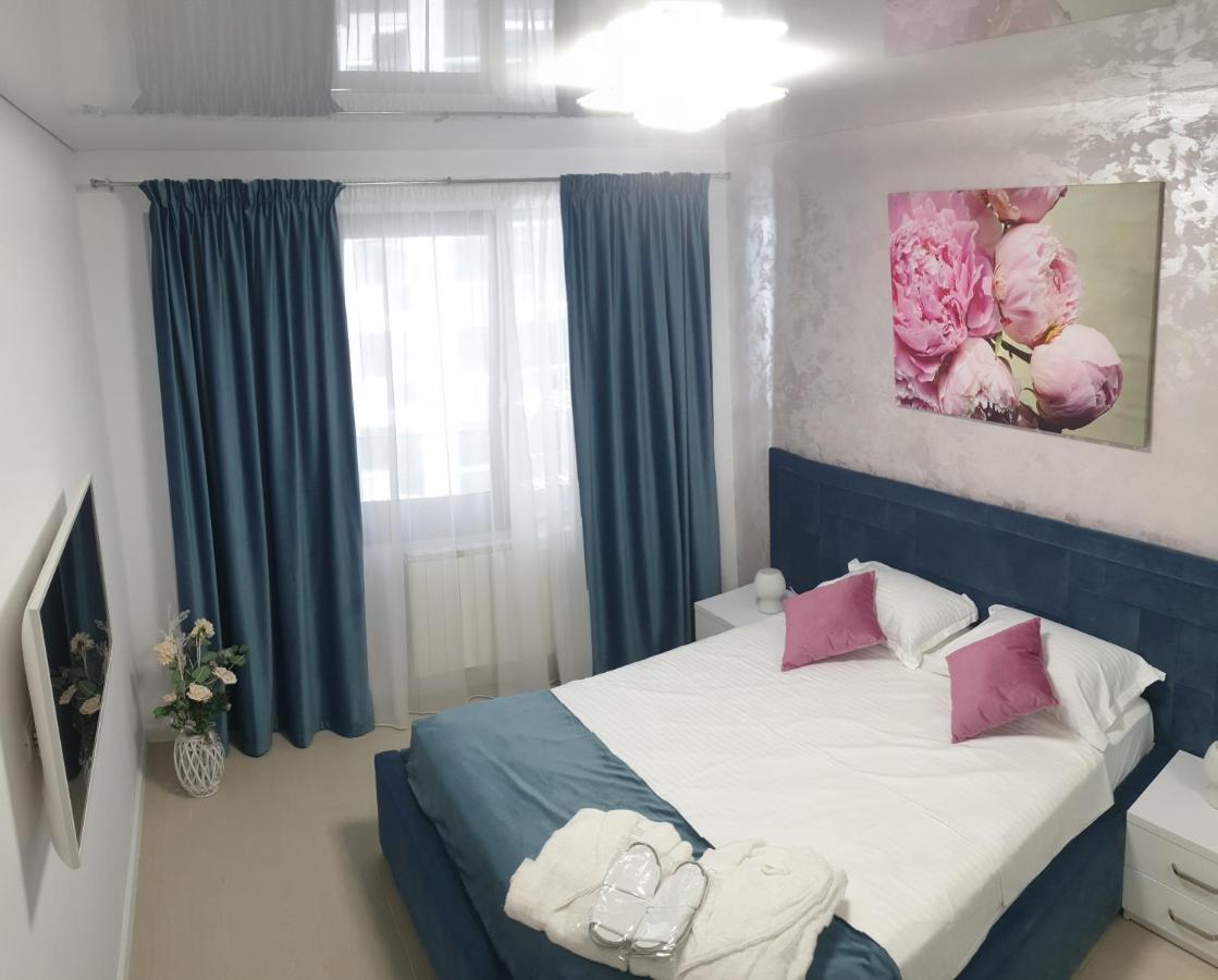 Blue Wave Luxury Apartment Mamaia Nord Azimuth Beach Năvodari Екстериор снимка